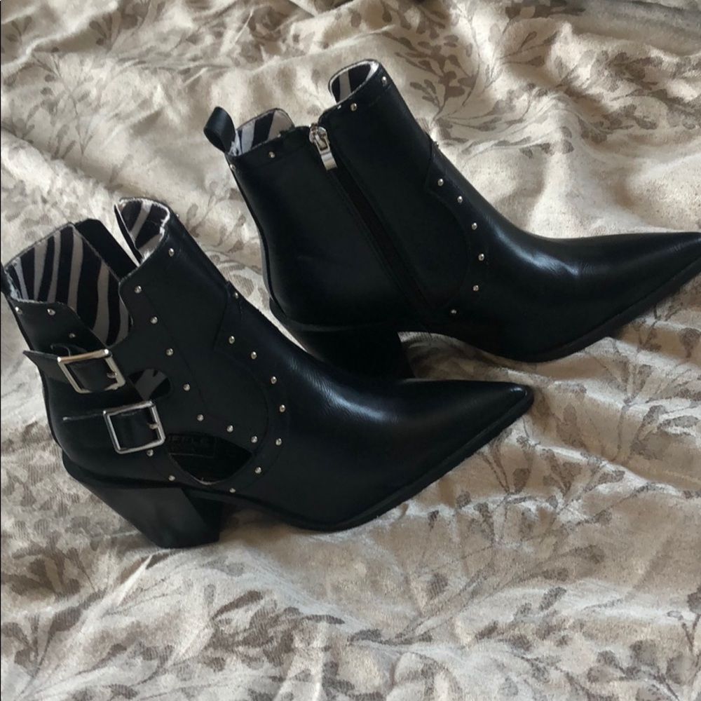 Rocker Boots!